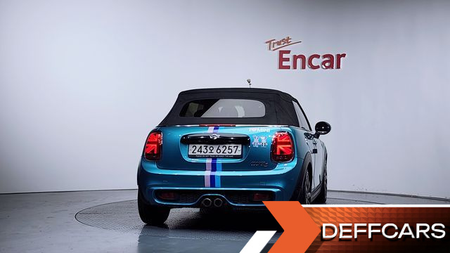 Mini COOPER CONVERTIBLE Standard 3rd купить на сайте DeffCars