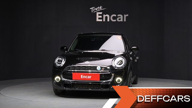 Mini COOPER 5Door HIGH 3rd купить на сайте DeffCars