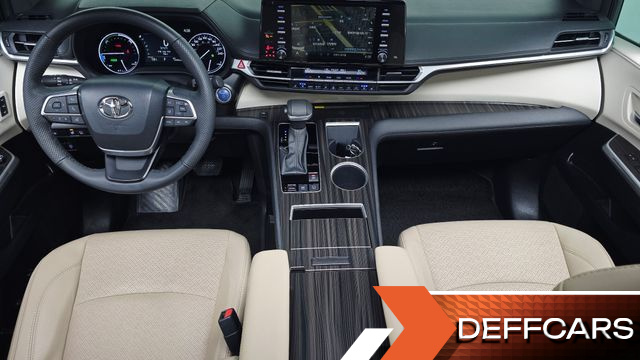 Toyota SIENNA 2.5 Hybrid AWD купить на сайте DeffCars