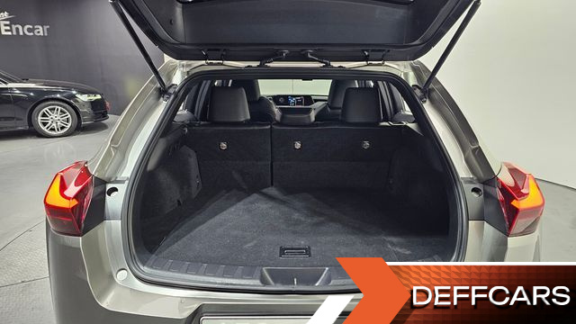 Lexus UX 2.0 2WD купить на сайте DeffCars
