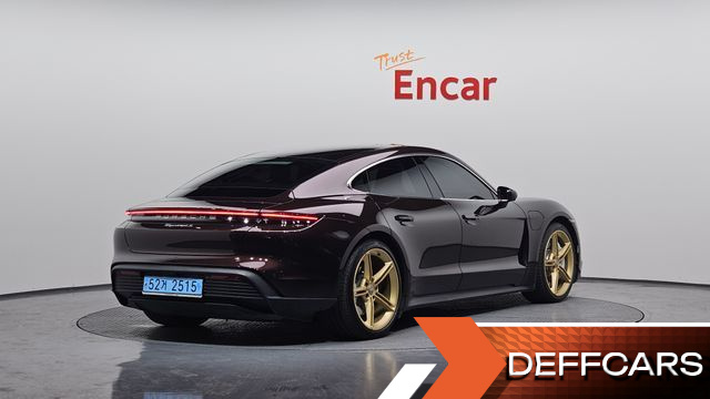 Porsche TAYCAN 4S купить на сайте DeffCars