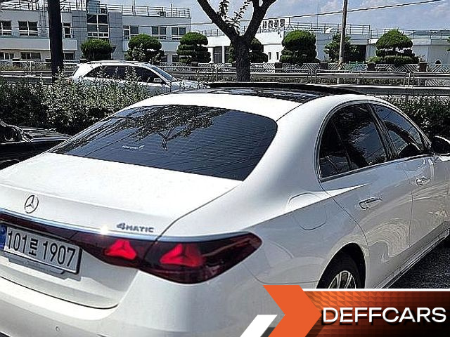 Mercedes E-CLASS E300 4MATIC Exclusive купить на сайте DeffCars