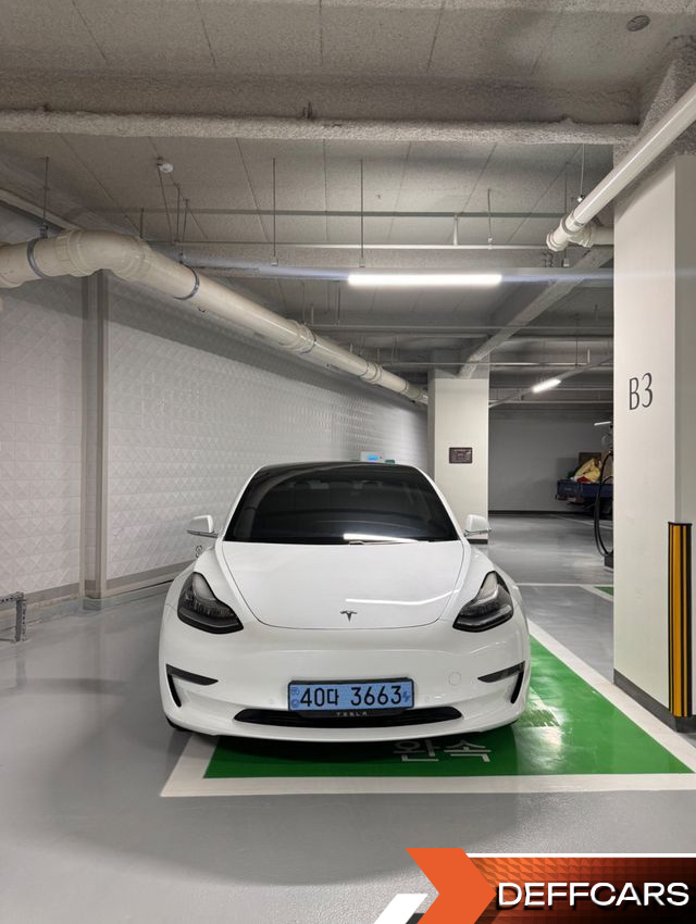 Tesla MODEL 3 Standard Range Plue RWD купить на сайте DeffCars