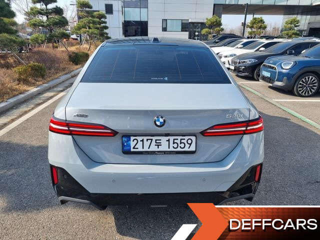 BMW 5-SERIES 530i xDrive M Sport купить на сайте DeffCars
