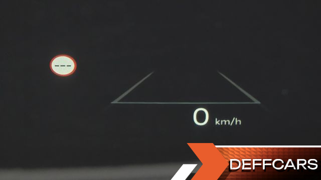Kia CARNIVAL Gasoline 9-Seater Signature купить на сайте DeffCars
