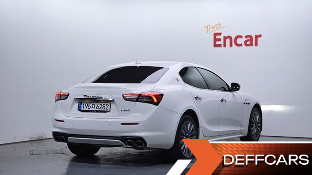 Maserati GHIBLI 2.0 GT 3rd купить на сайте DeffCars