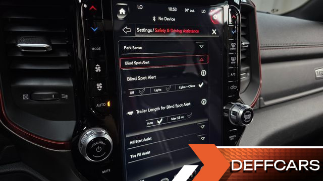 Dodge RAM PICK UP 5.7 купить на сайте DeffCars