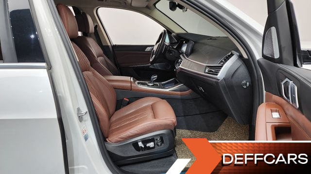 BMW X7 xDrive 40d Design Pure Excellence 7-Seater купить на сайте DeffCars