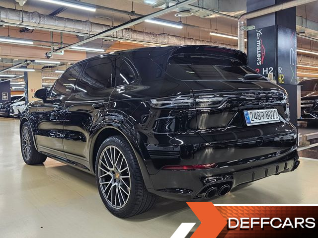 Porsche CAYENNE 3.0 PLATINUM EDITION купить на сайте DeffCars