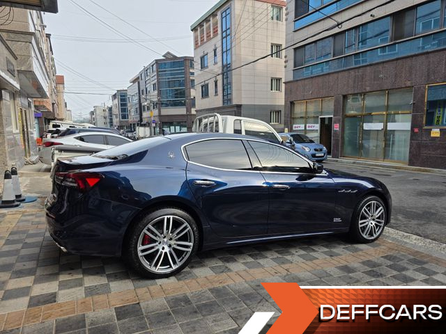 Maserati GHIBLI 3.0 Diesel GranLusso 3rd купить на сайте DeffCars