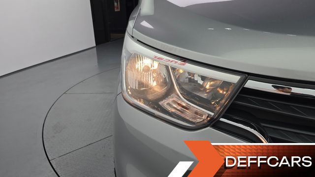 Hyundai STAREX Van 5-Seater Modern купить на сайте DeffCars