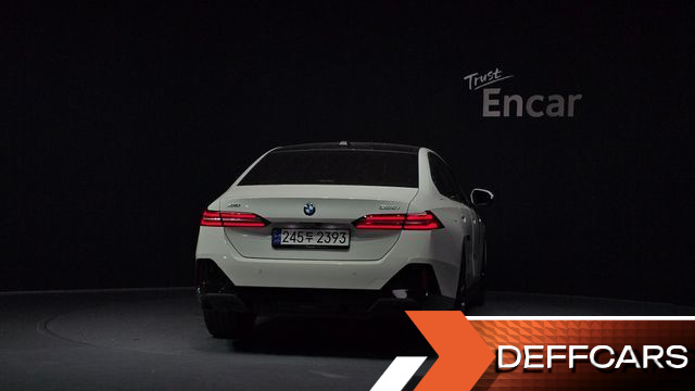 BMW 5-SERIES 530i xDrive M Sport купить на сайте DeffCars