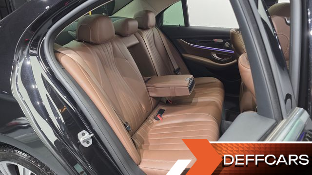 Mercedes E-CLASS E450 4MATIC Exclusive купить на сайте DeffCars