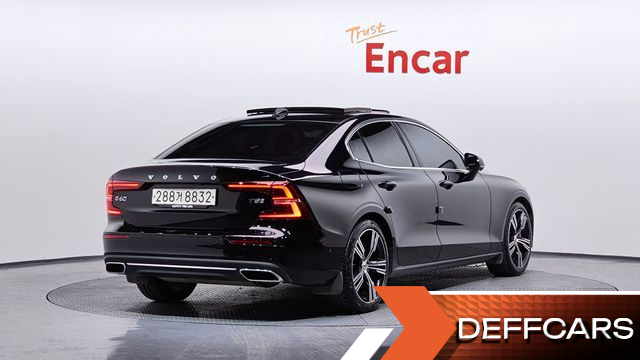 Volvo S60 T5 Inscroption купить на сайте DeffCars