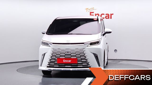Lexus LM 500h Royal купить на сайте DeffCars