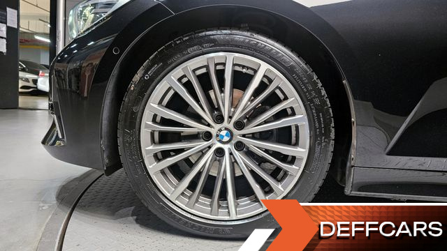 BMW 3-SERIES 320i Luxury купить на сайте DeffCars