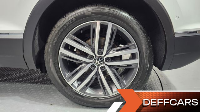 Volkswagen TIGUAN 2.0 TDI Prestige купить на сайте DeffCars