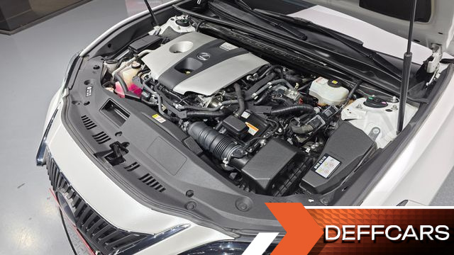 Lexus ES Luxury Plus купить на сайте DeffCars