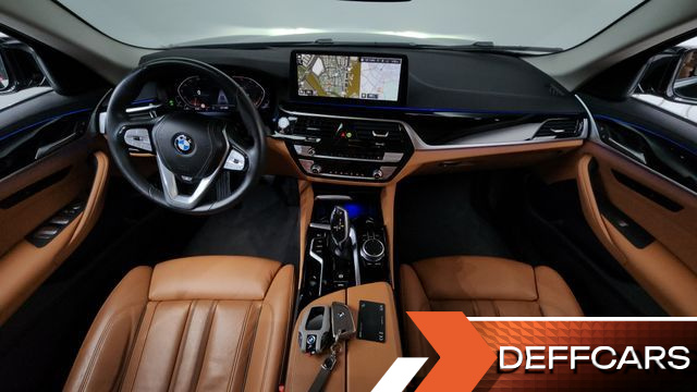 BMW 5-SERIES 520i Luxury купить на сайте DeffCars