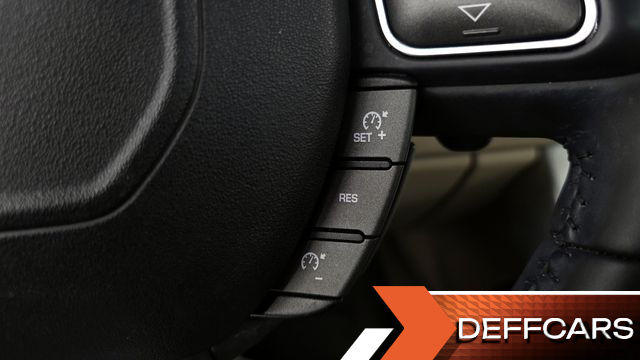 Land Rover RANGE ROVER EVOQUE 2.0 TD4 SE купить на сайте DeffCars