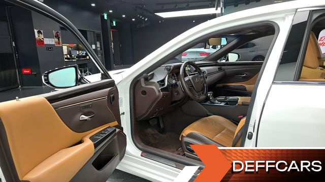 Lexus ES Luxury Plus купить на сайте DeffCars