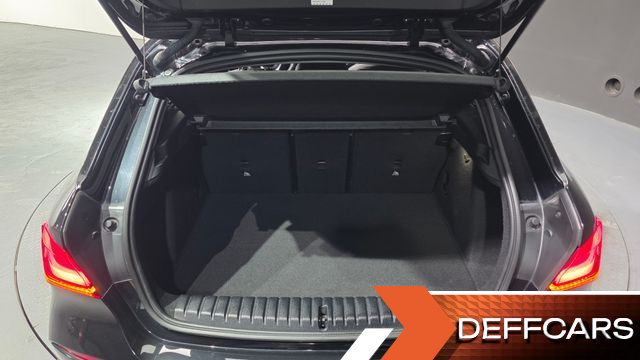 BMW 1-SERIES 118d Sport купить на сайте DeffCars