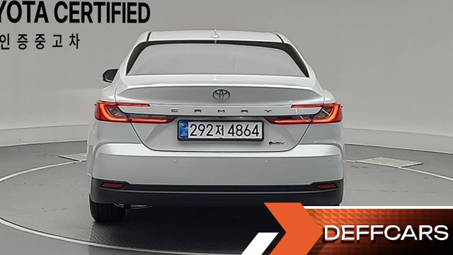 Toyota CAMRY 2.5 XLE Hybrid купить на сайте DeffCars