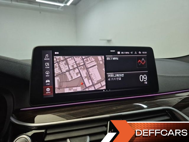 BMW 5-SERIES 520i M Sport купить на сайте DeffCars