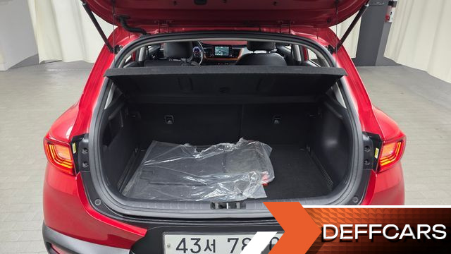 Kia STONIC Diesel 1.6 Prestige купить на сайте DeffCars