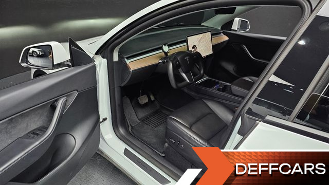 Tesla MODEL Y Long Range AWD купить на сайте DeffCars