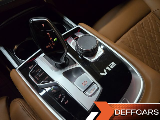 BMW 7-SERIES M760Li xDrive купить на сайте DeffCars