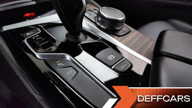 BMW 5-SERIES 530i M Sport Package Plus купить на сайте DeffCars