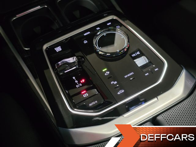 BMW 7-SERIES 740d xDrive M Sport купить на сайте DeffCars
