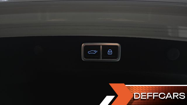 Hyundai GRANDEUR 2,5 Gasoline 2WD Premium купить на сайте DeffCars