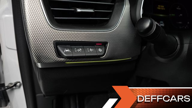 Renault-KoreaSamsung XM3 1.6 E-TECH Inspire e-shifter купить на сайте DeffCars