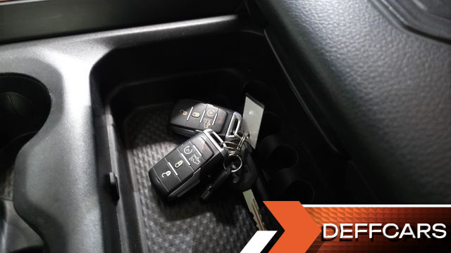 Dodge RAM PICK UP 5.7 купить на сайте DeffCars