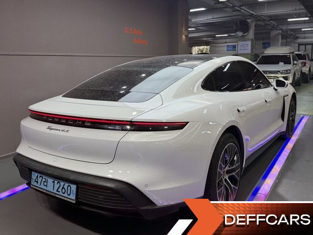 Porsche TAYCAN 4S купить на сайте DeffCars