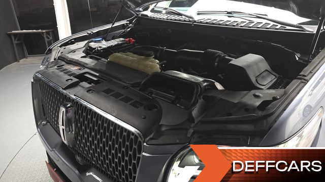 Lincoln NAVIGATOR 3.5L Black Label купить на сайте DeffCars