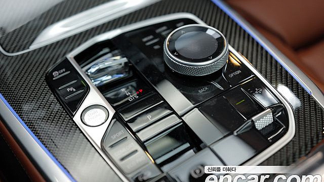 BMW X7 M60i xDrive M sport 6STR купить на сайте DeffCars