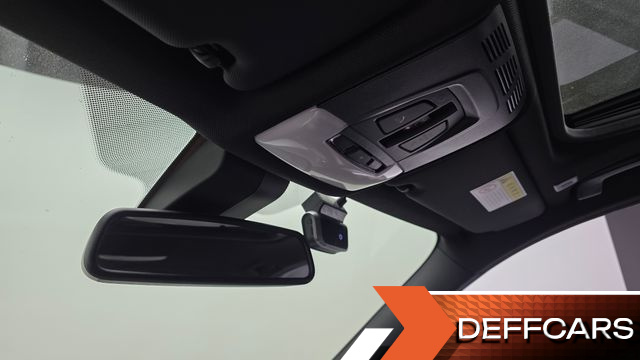 BMW 3-SERIES 320i M Sport купить на сайте DeffCars