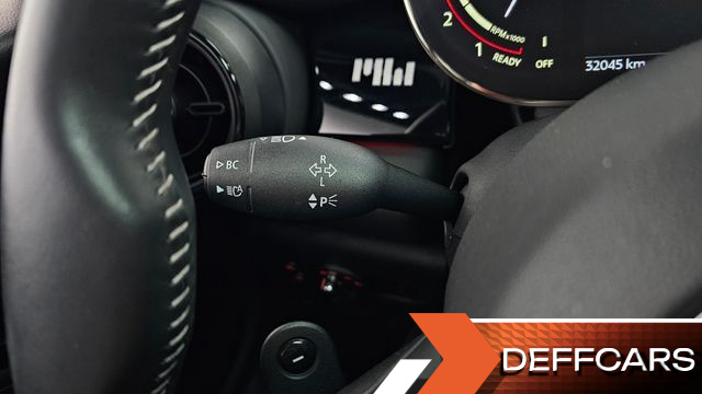 Mini COOPER JCW Pat Moss Edition 3rd купить на сайте DeffCars