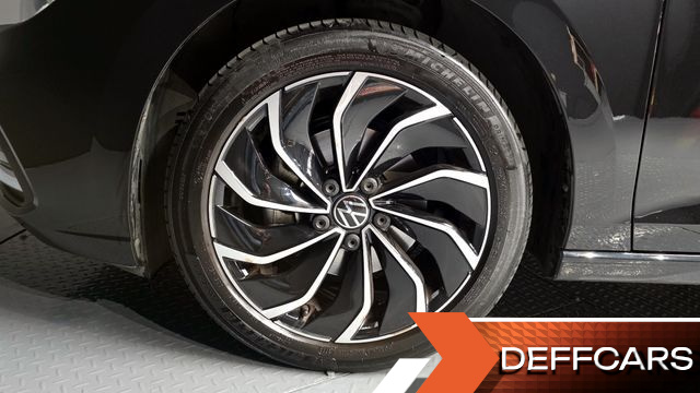 Volkswagen GOLF 2.0 TDI Prestige купить на сайте DeffCars