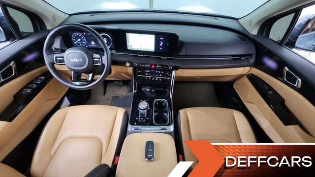 Kia CARNIVAL Gasoline 11-Seater Signature купить на сайте DeffCars