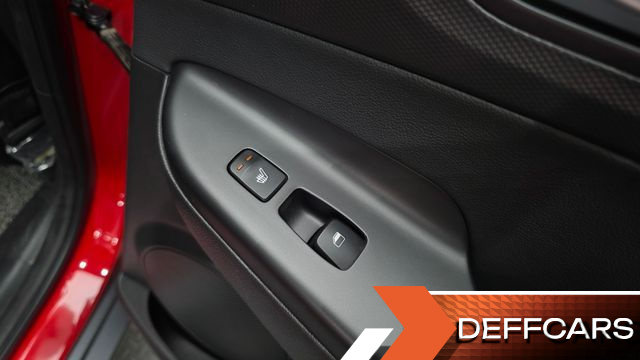 Hyundai KONA Gasoline 2.0 2WD Inspiration купить на сайте DeffCars