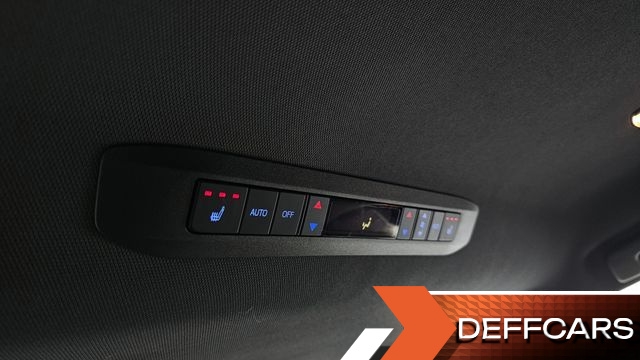 Toyota SIENNA 2.5 Hybrid AWD купить на сайте DeffCars