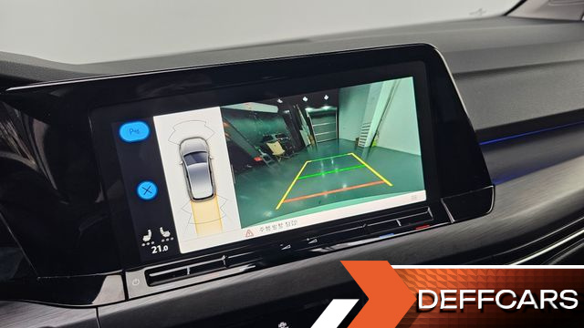 Volkswagen GOLF 2.0 TDI Premium купить на сайте DeffCars