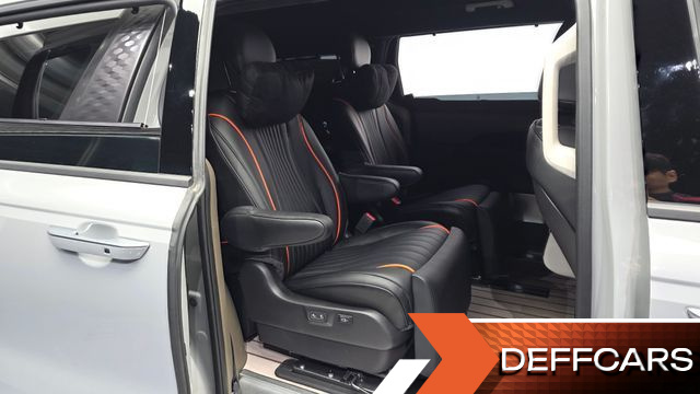 Kia CARNIVAL HEV 9-Seater Hi-Limousine (Special vehicle) купить на сайте DeffCars