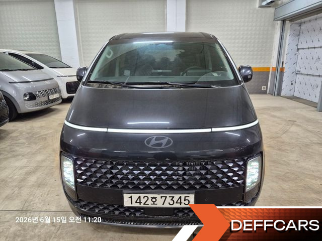 Hyundai STARIA 4WD Lounge 9-Seater Prestige купить на сайте DeffCars
