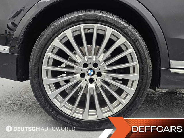 BMW X7 xDrive 40i Design Pure Excellence 6-Seater купить на сайте DeffCars