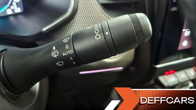 Renault-KoreaSamsung XM3 1.6 E-TECH Inspire e-shifter купить на сайте DeffCars